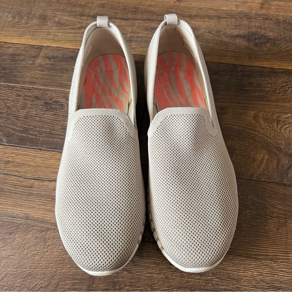 Skechers Go Walk Slip Ons - Picture 1 of 5